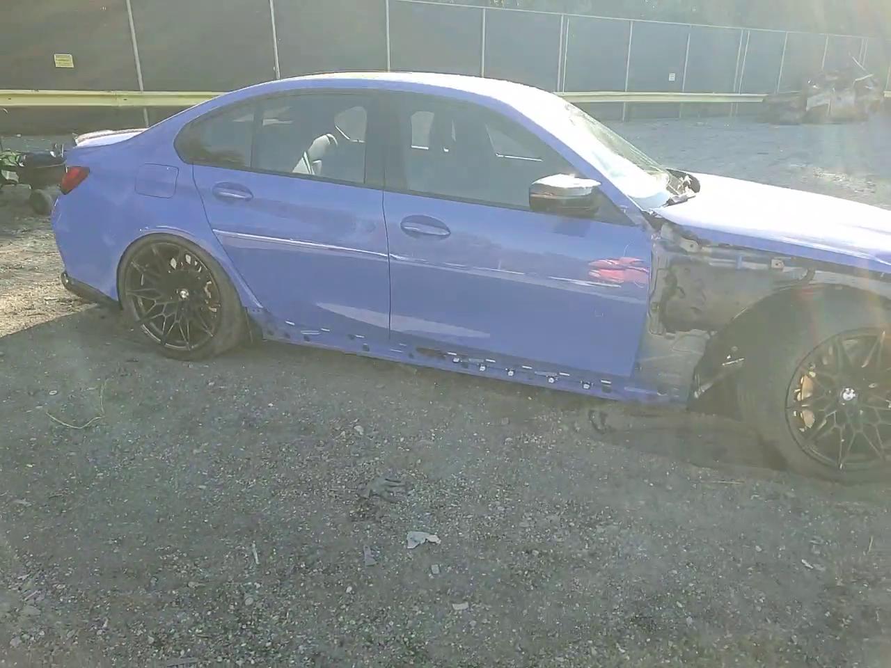 Фото: WBS33HJ03SFU84644