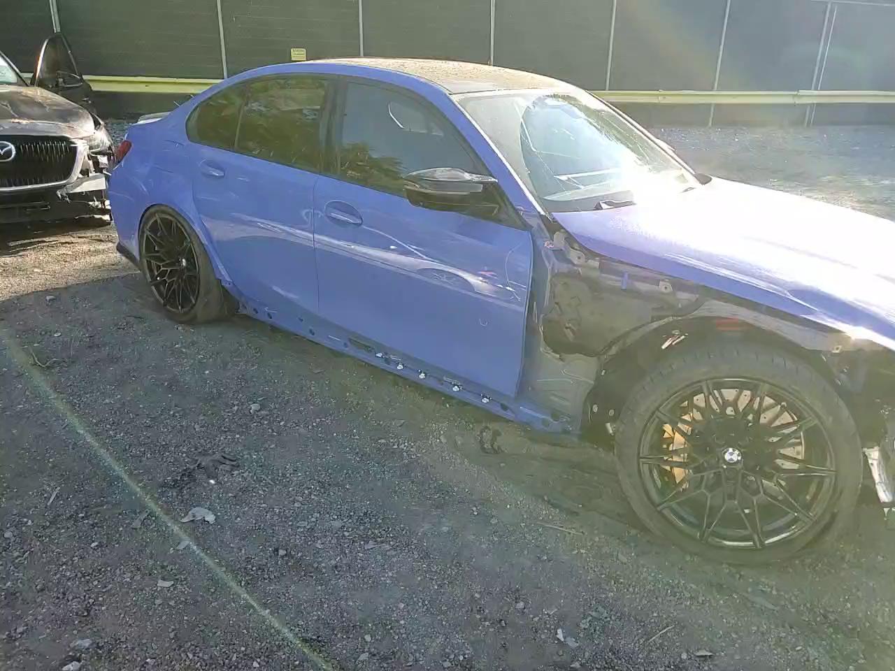 Фото: WBS33HJ03SFU84644