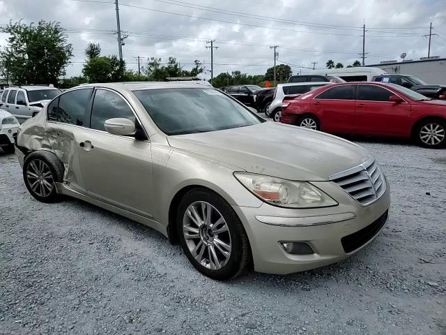 2010 Hyundai Genesis 4.6L VIN: KMHGC4DF9AU092565 Lot: 81996465