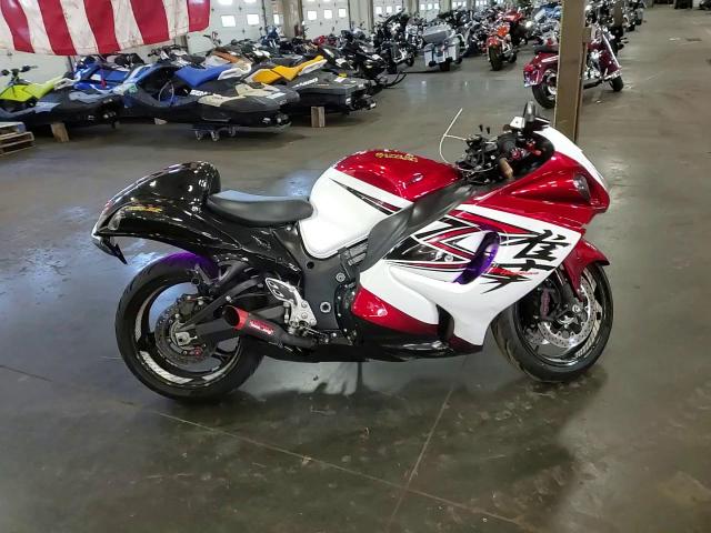 2017 Suzuki Gsx1300 Ra VIN: JS1GX72B1H2100801 Lot: 90238205