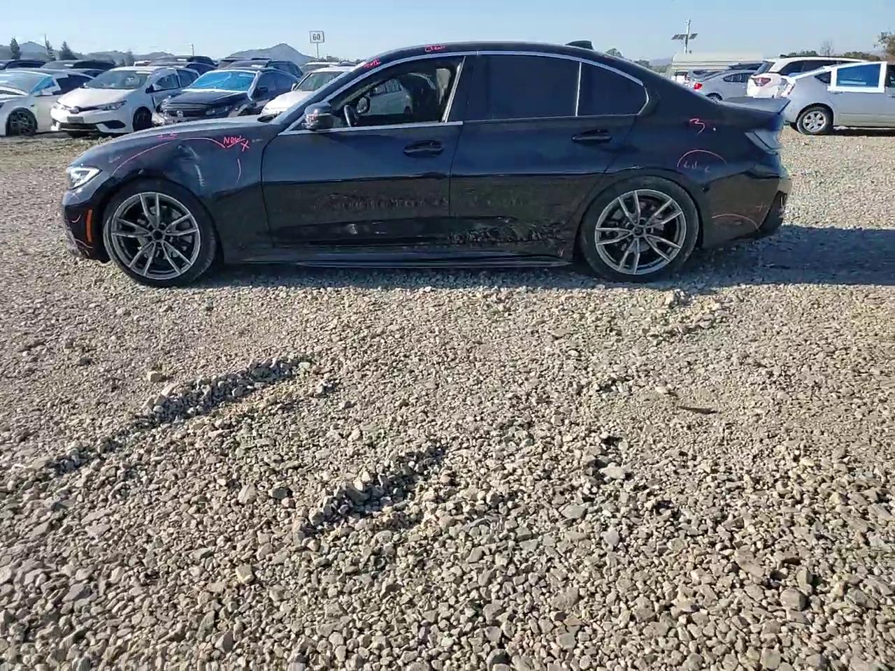 Фото: WBA5R1C55KFH17146