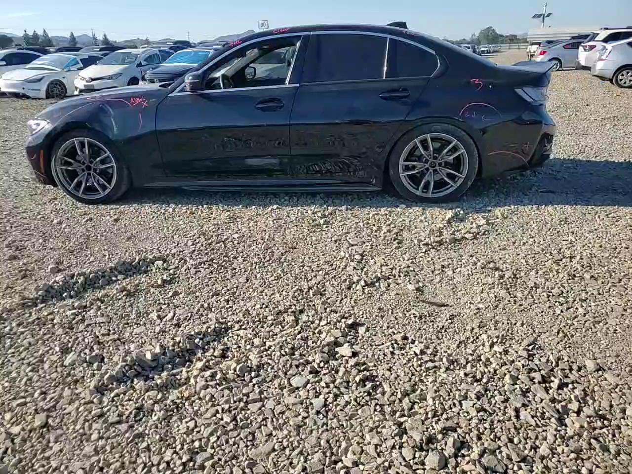 Фото: WBA5R1C55KFH17146