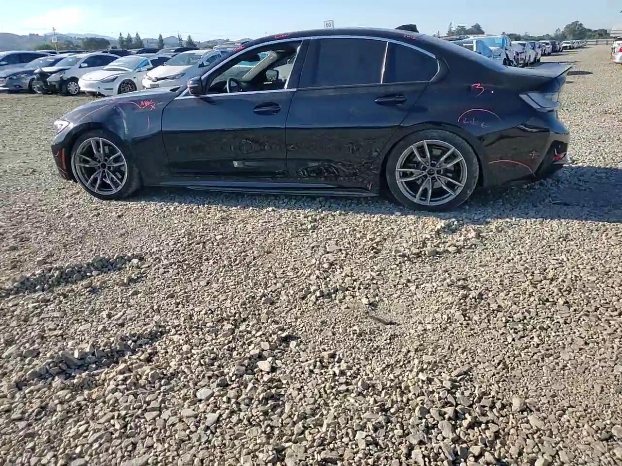 Фото: WBA5R1C55KFH17146