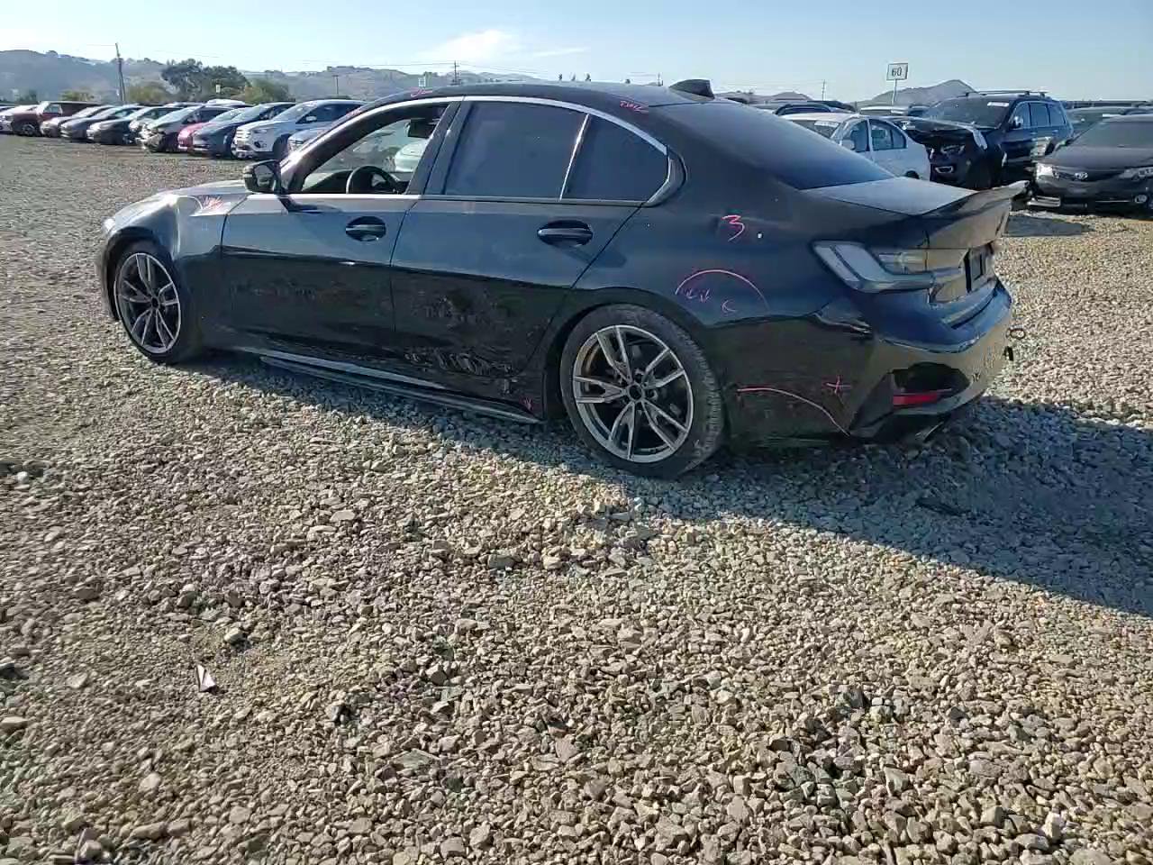 Фото: WBA5R1C55KFH17146