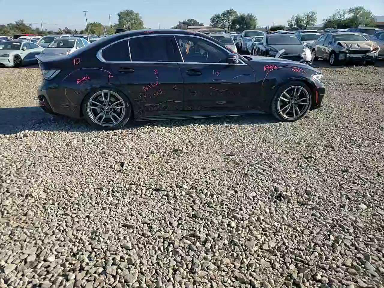 Фото: WBA5R1C55KFH17146