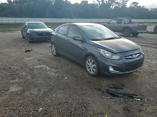 2013 Hyundai Accent Gls VIN: KMHCU4AE3DU396809 Lot: 82757075