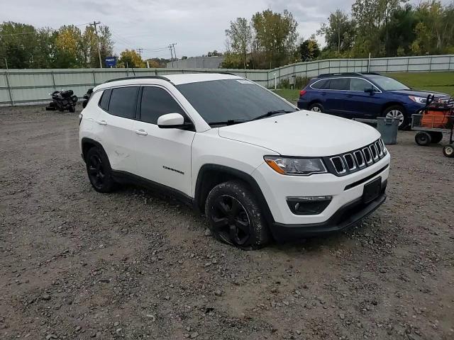 2019 Jeep Compass Latitude VIN: 3C4NJDBB2KT695998 Lot: 82258115