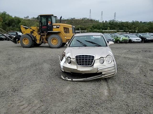 2005 Kia Amanti VIN: KNALD124155074378 Lot: 85290475