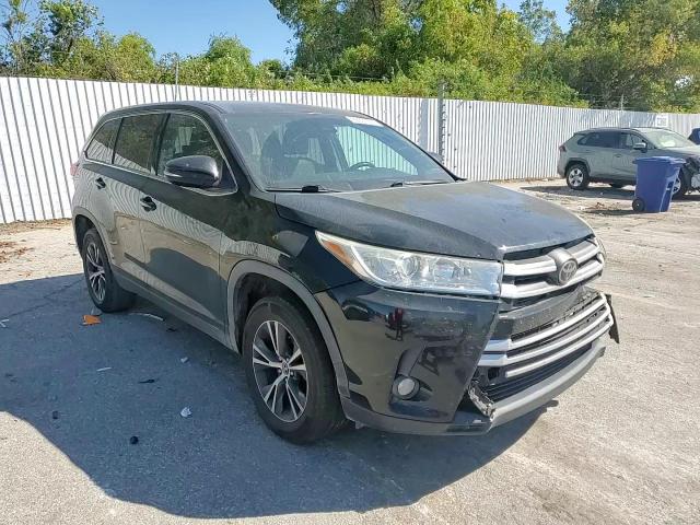 2019 Toyota Highlander Le VIN: 5TDZZRFH9KS341394 Lot: 82397665