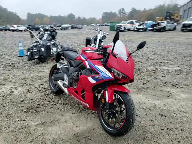 2024 Honda Cbr650 R VIN: MLHRH155XR5000918 Lot: 90700555