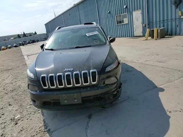 2016 Jeep Cherokee Latitude VIN: 1C4PJMCS0GW252631 Lot: 84790915