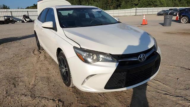 2016 Toyota Camry Le VIN: 4T1BF1FK3GU143402 Lot: 84422325