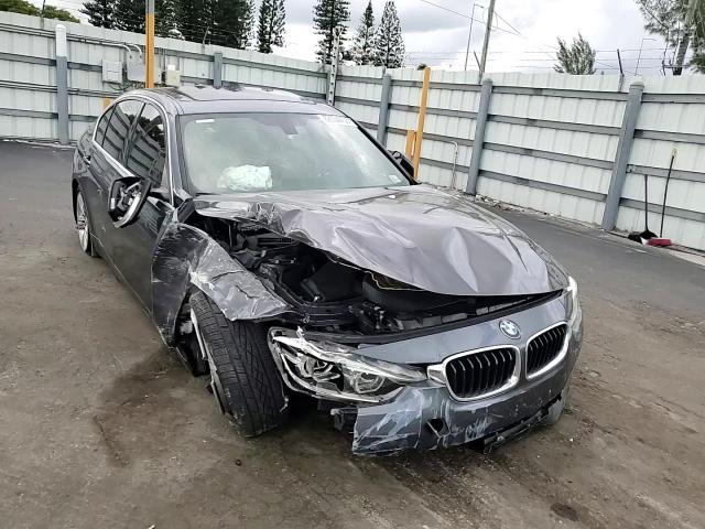 2018 BMW 330 Xi VIN: WBA8D9G57JNU70847 Lot: 82004405