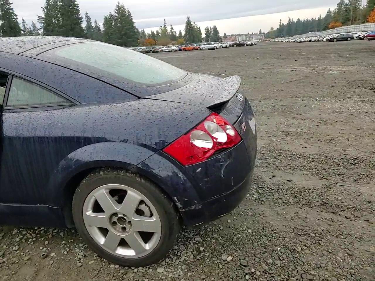 Фото: TRUWT28N121010553