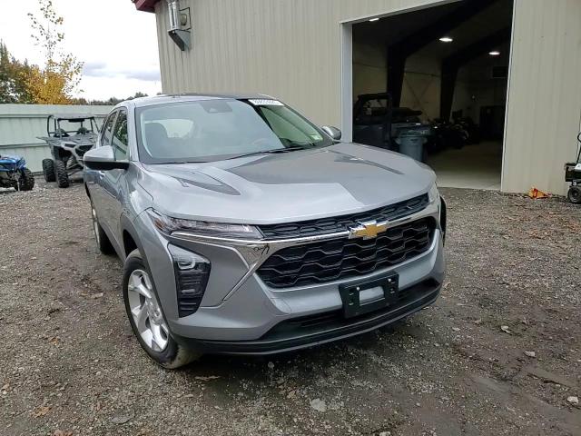 2024 Chevrolet Trax Ls VIN: KL77LFE20RC076023 Lot: 89833925