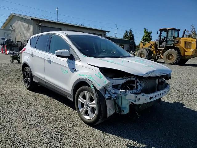 2015 Ford Escape Se VIN: 1FMCU0GX8FUB42842 Lot: 82308135