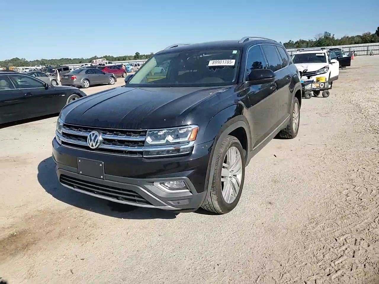 Фото: 1V2NR2CA5JC502416