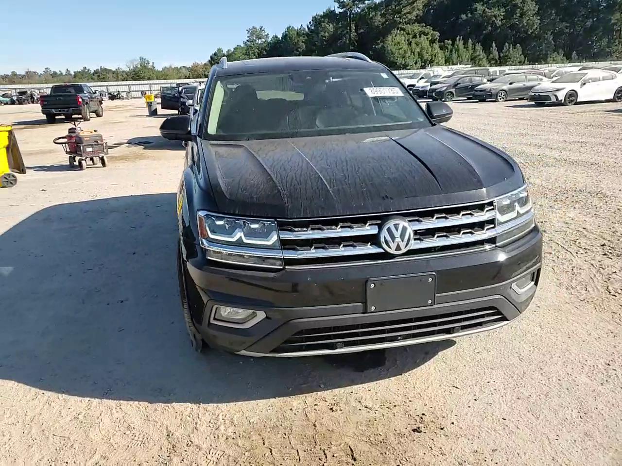 Фото: 1V2NR2CA5JC502416