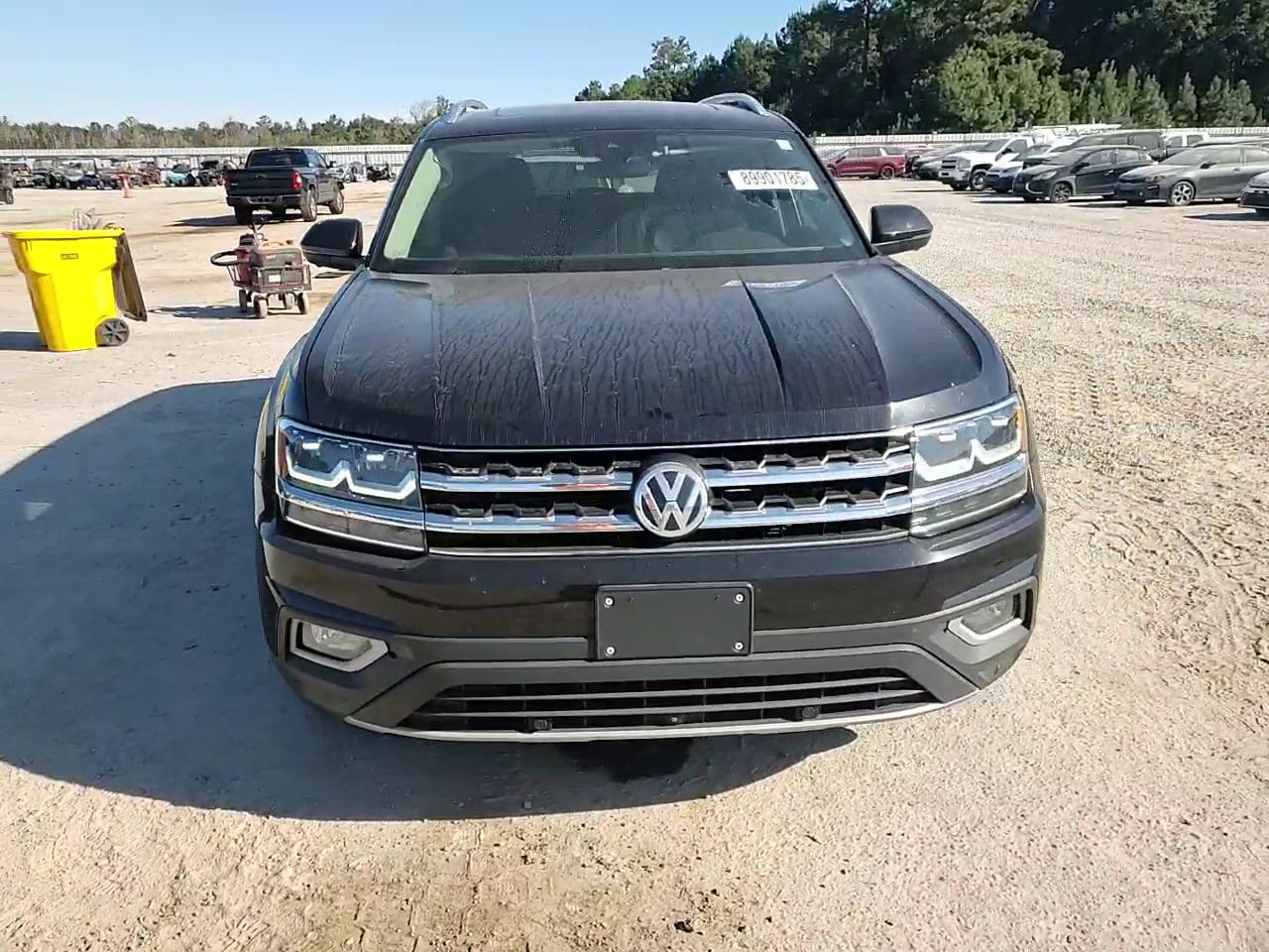 Фото: 1V2NR2CA5JC502416