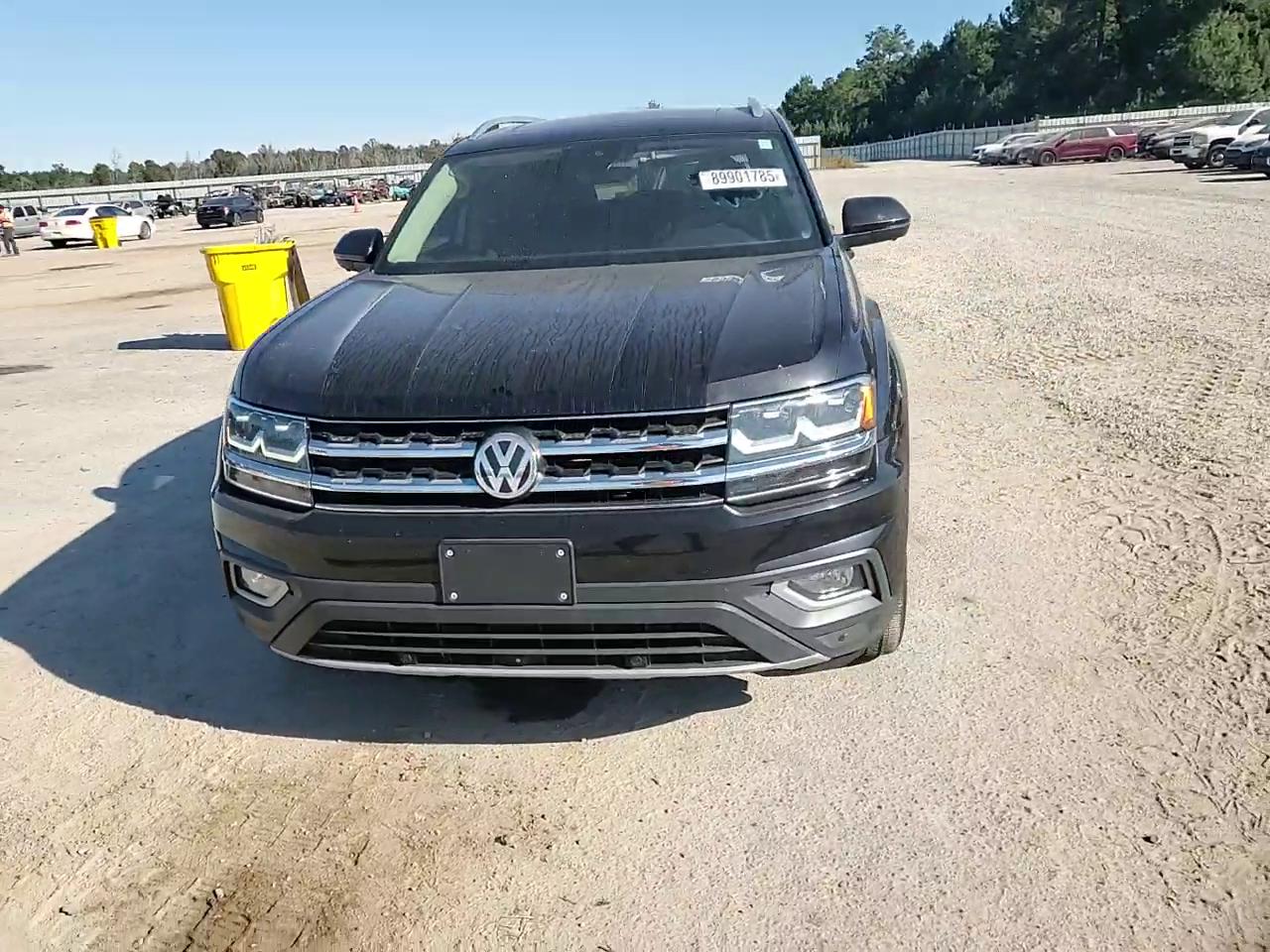 Фото: 1V2NR2CA5JC502416