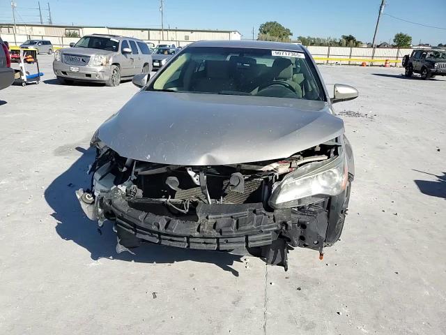 2017 Toyota Camry Le VIN: 4T1BF1FK0HU335765 Lot: 90717365