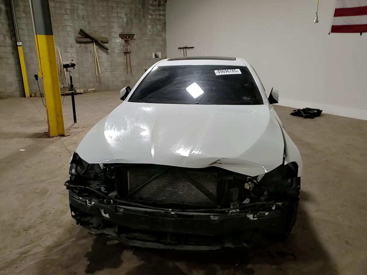 Фото: WBA5B3C50ED292786