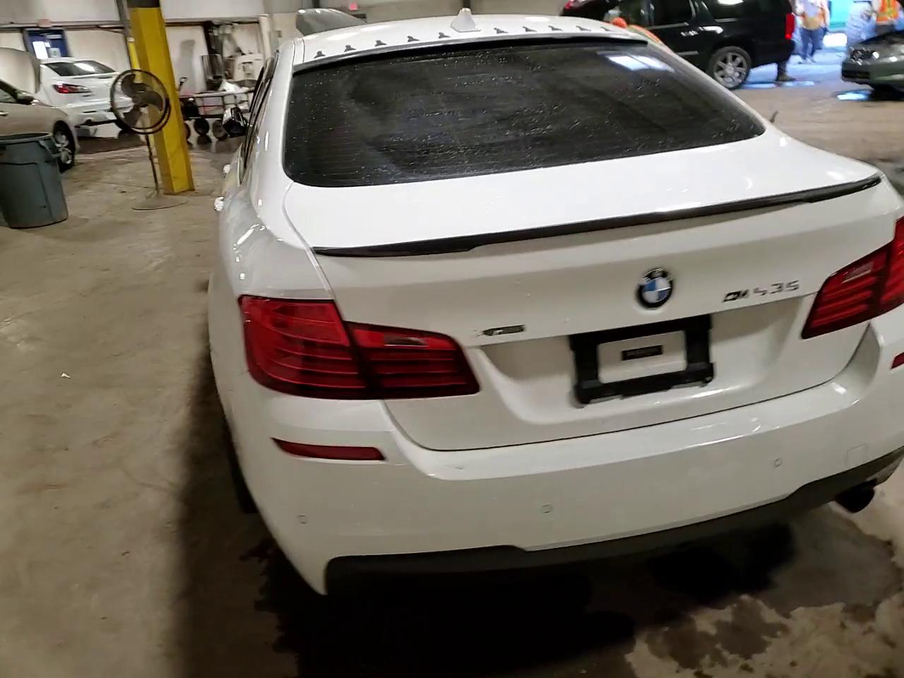 Фото: WBA5B3C50ED292786