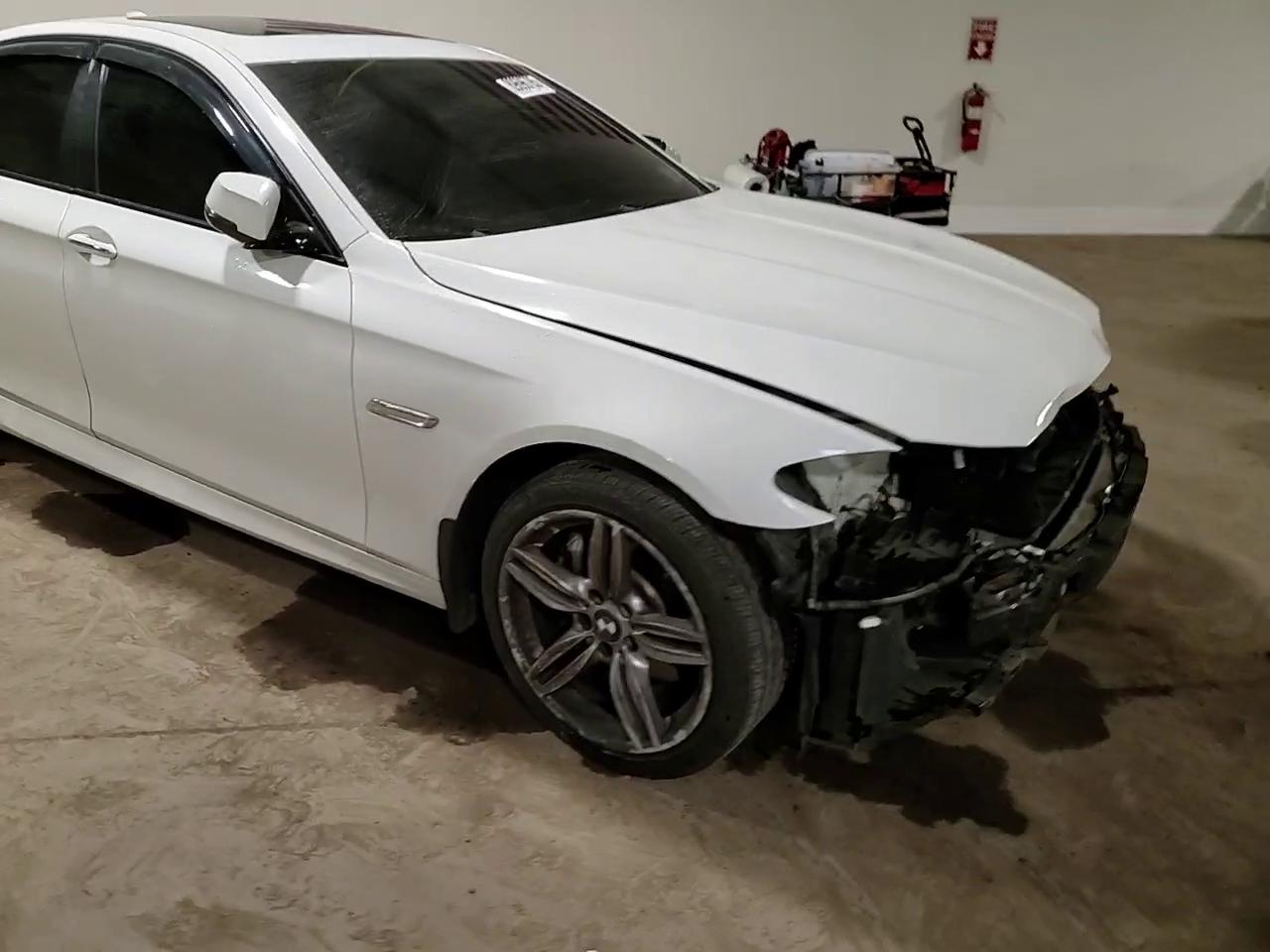 Фото: WBA5B3C50ED292786