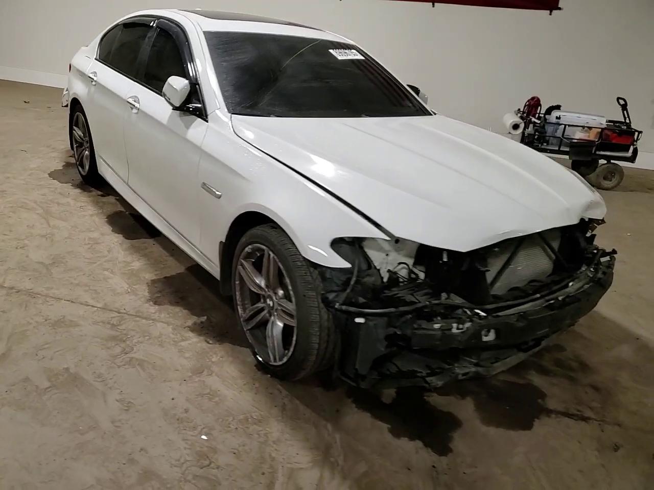 Фото: WBA5B3C50ED292786