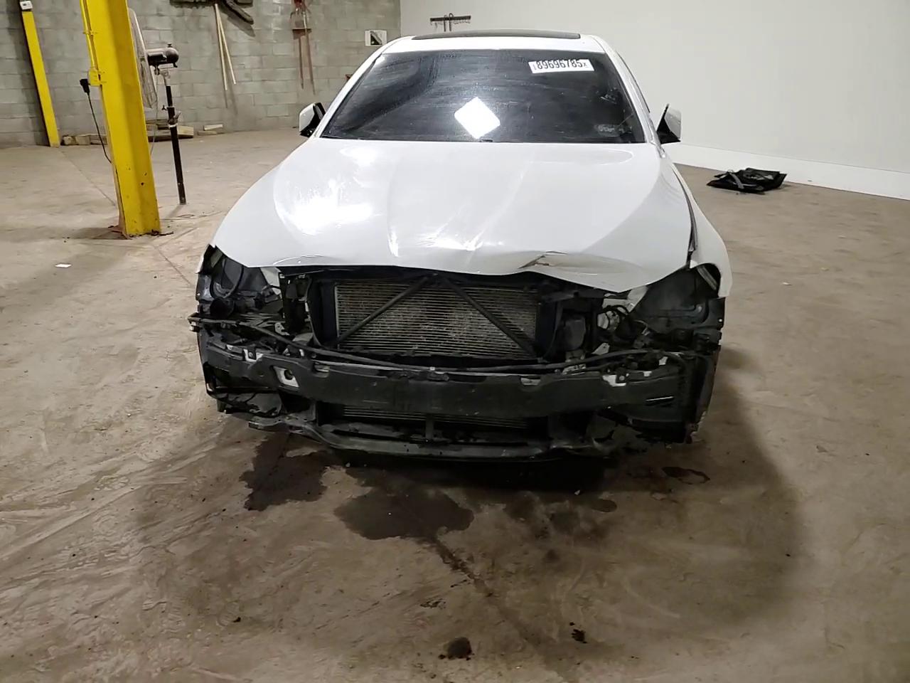 Фото: WBA5B3C50ED292786