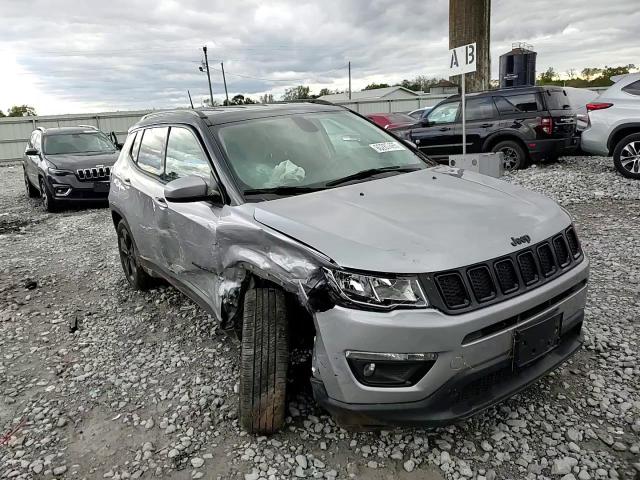 2018 Jeep Compass Latitude VIN: 3C4NJCBB0JT322290 Lot: 90287485