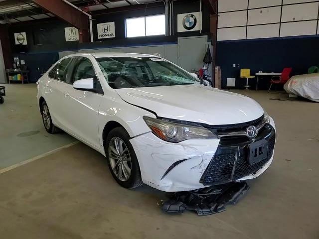 2017 Toyota Camry Le VIN: 4T1BF1FK8HU792811 Lot: 84803255