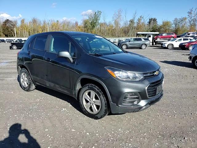 2019 Chevrolet Trax Ls VIN: 3GNCJNSB8KL236690 Lot: 85542095