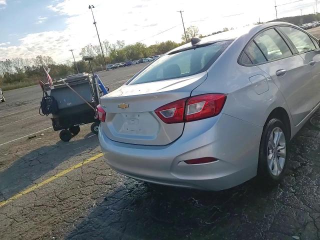 2019 Chevrolet Cruze Ls VIN: 1G1BC5SM8K7151670 Lot: 84480595