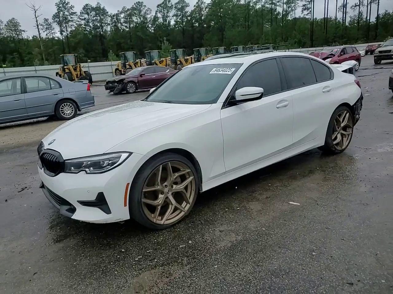 Фото: 3MW5R1J07L8B21079