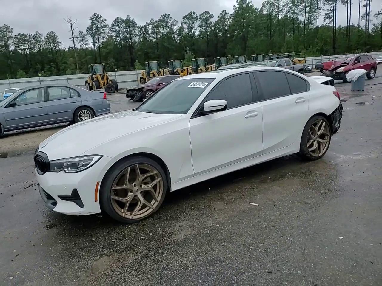 Фото: 3MW5R1J07L8B21079