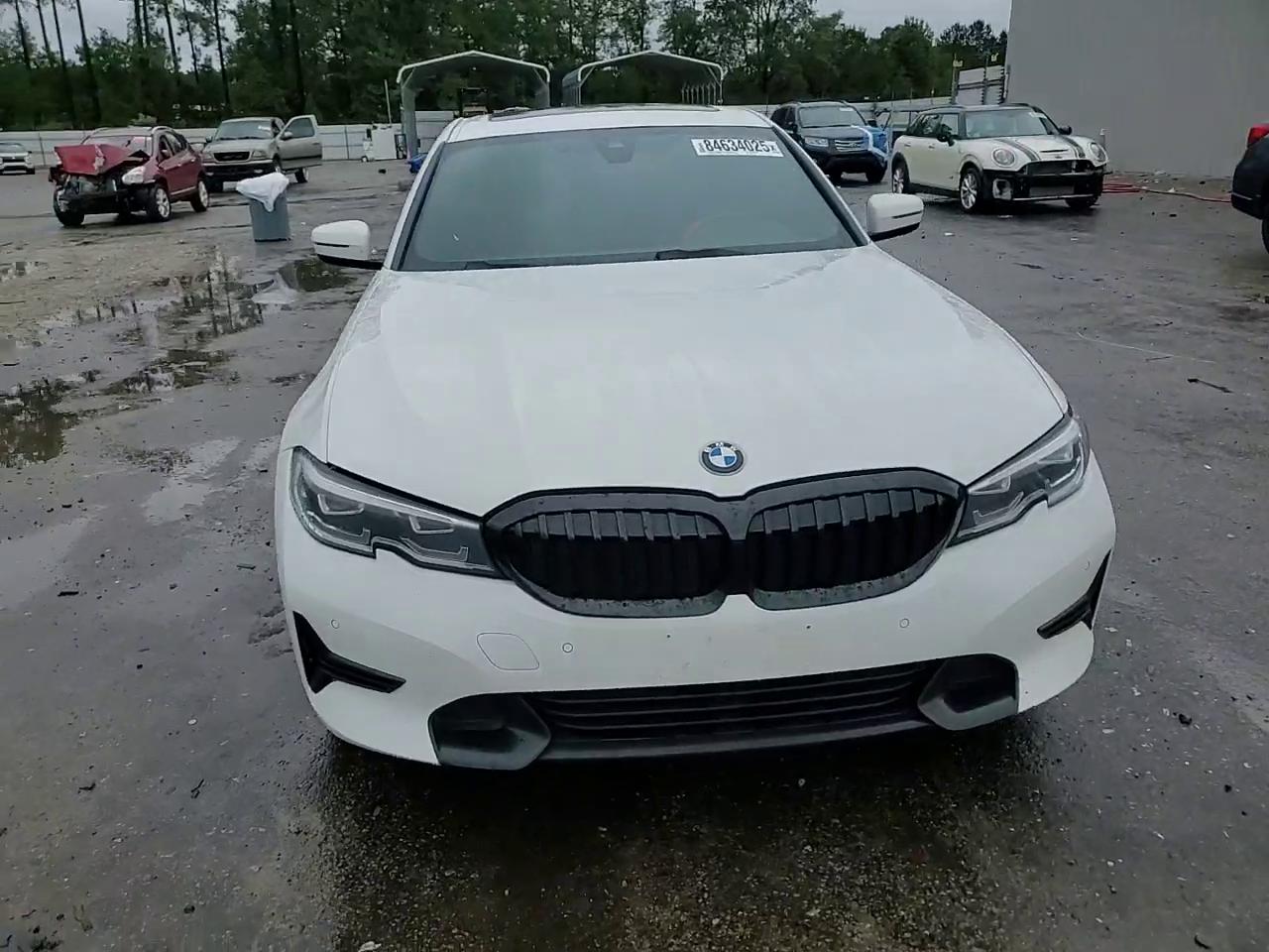 Фото: 3MW5R1J07L8B21079