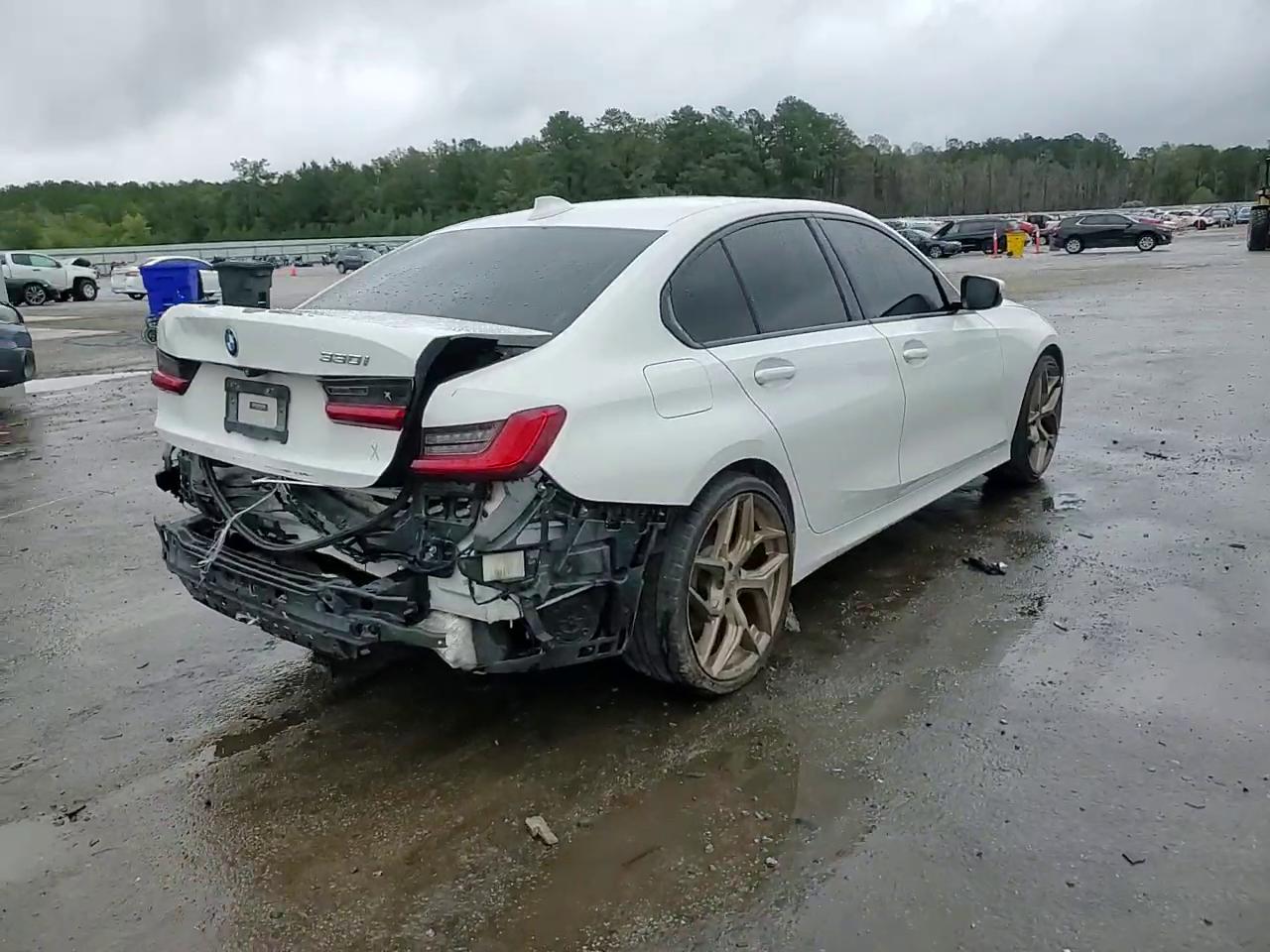 Фото: 3MW5R1J07L8B21079