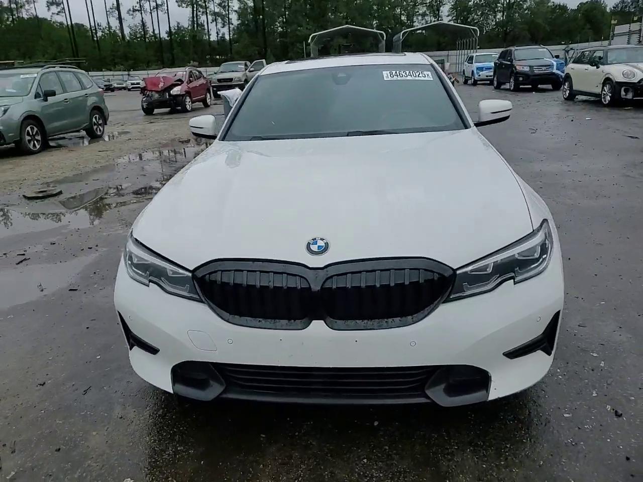 Фото: 3MW5R1J07L8B21079