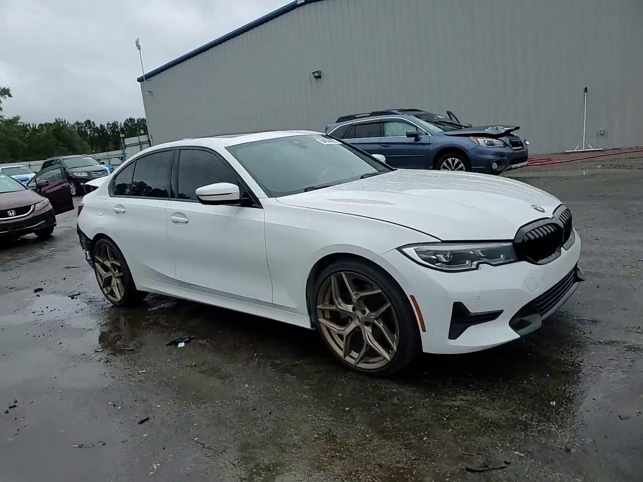 Фото: 3MW5R1J07L8B21079