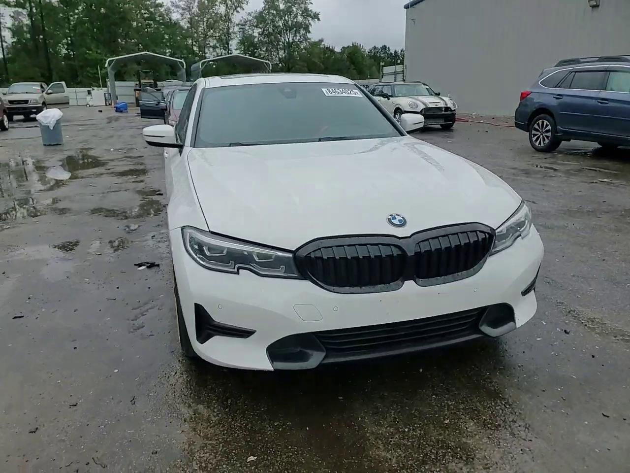 Фото: 3MW5R1J07L8B21079