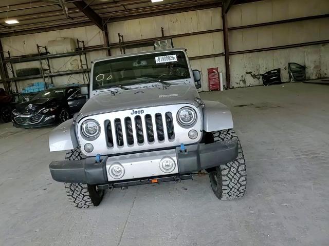 2014 Jeep Wrangler VIN: 1C4BJWEG3EL233777 Lot: 81900025
