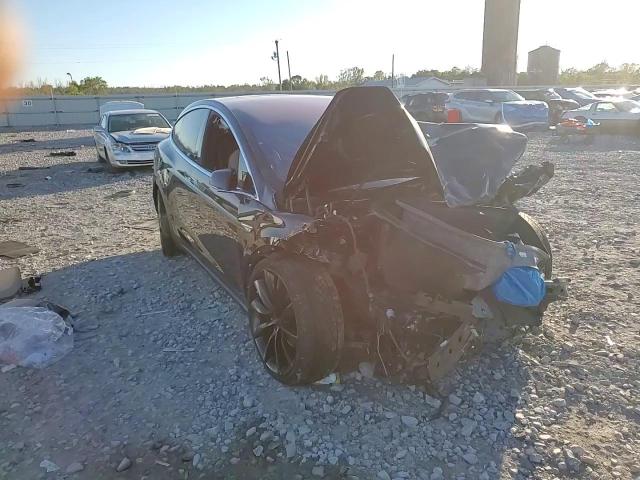 2016 Tesla Model X VIN: 5YJXCAE20GF008746 Lot: 90731695