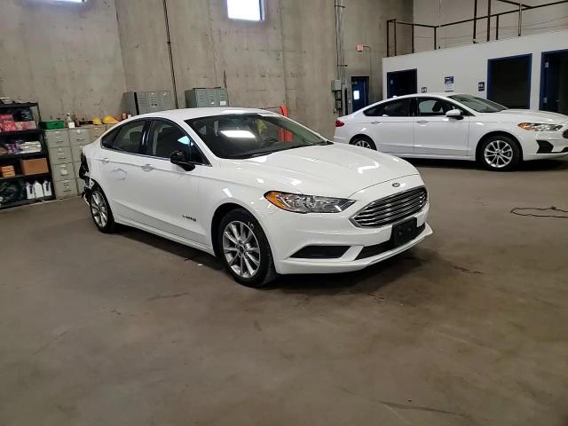 2017 Ford Fusion Se Hybrid VIN: 3FA6P0LUXHR344599 Lot: 82380865