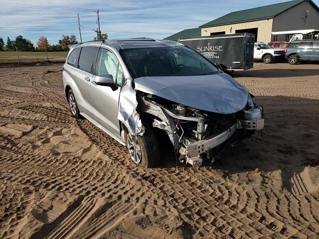 2022 Toyota Sienna Xle VIN: 5TDJRKEC6NS111083 Lot: 84193095