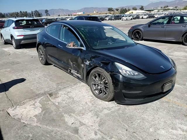 2018 Tesla Model 3 VIN: 5YJ3E1EAXJF173050 Lot: 86108445