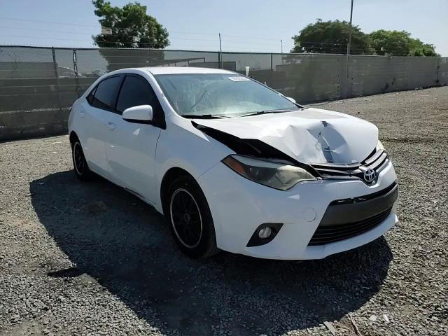 2015 Toyota Corolla L VIN: 5YFBURHE5FP268185 Lot: 82325265