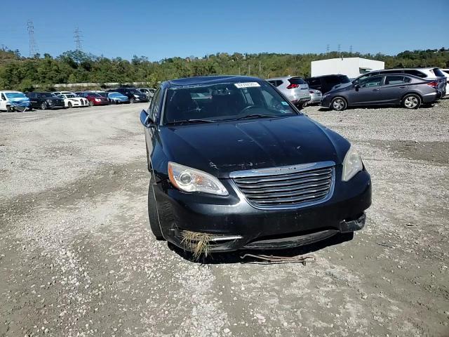 2011 Chrysler 200 Limited VIN: 1C3BC2FG6BN516471 Lot: 82392385