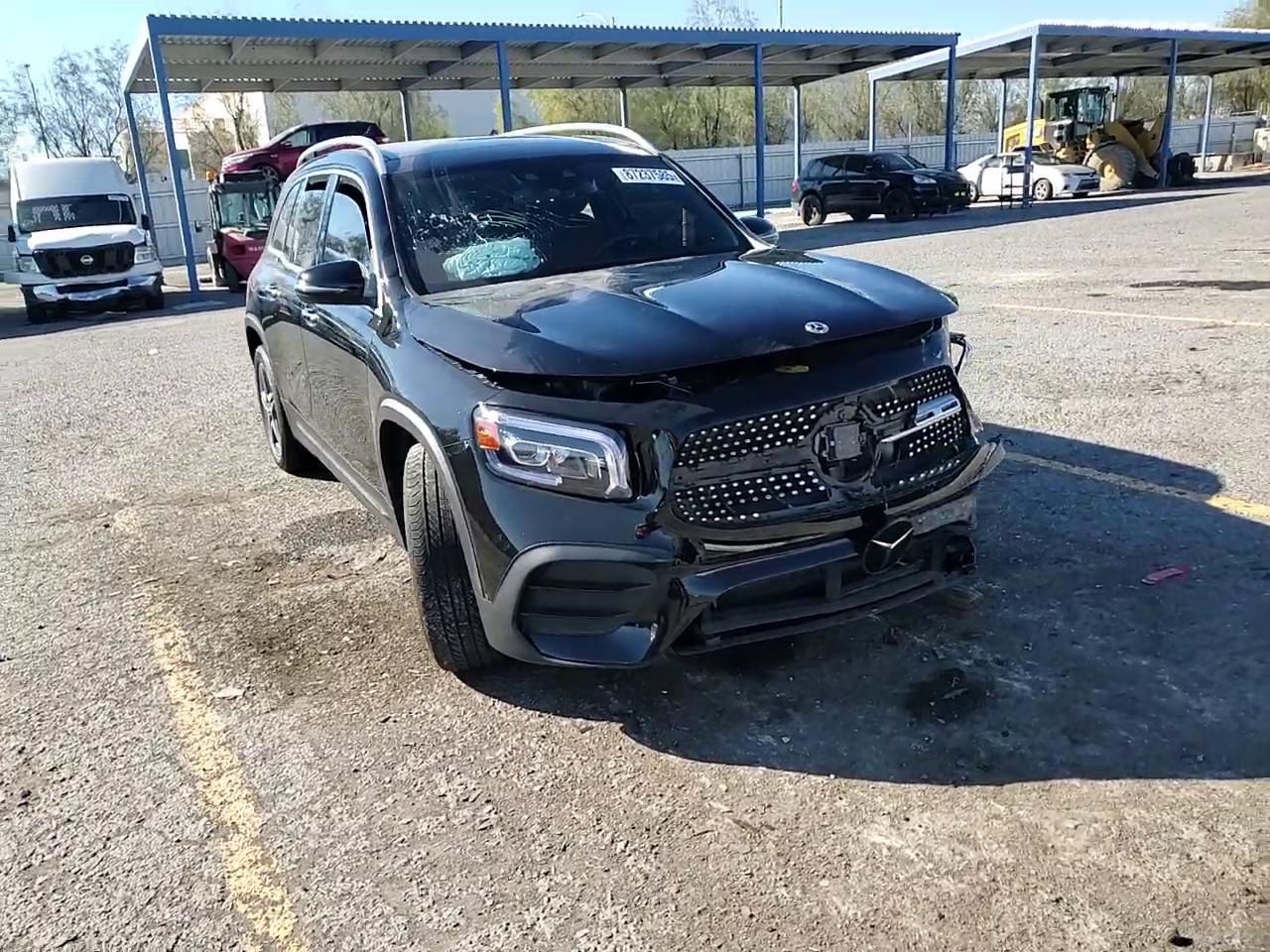 Фото: W1N4M4HB4NW230821