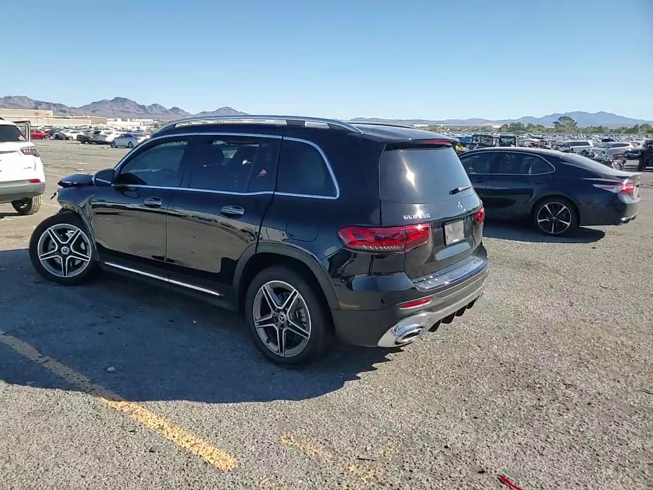 Фото: W1N4M4HB4NW230821